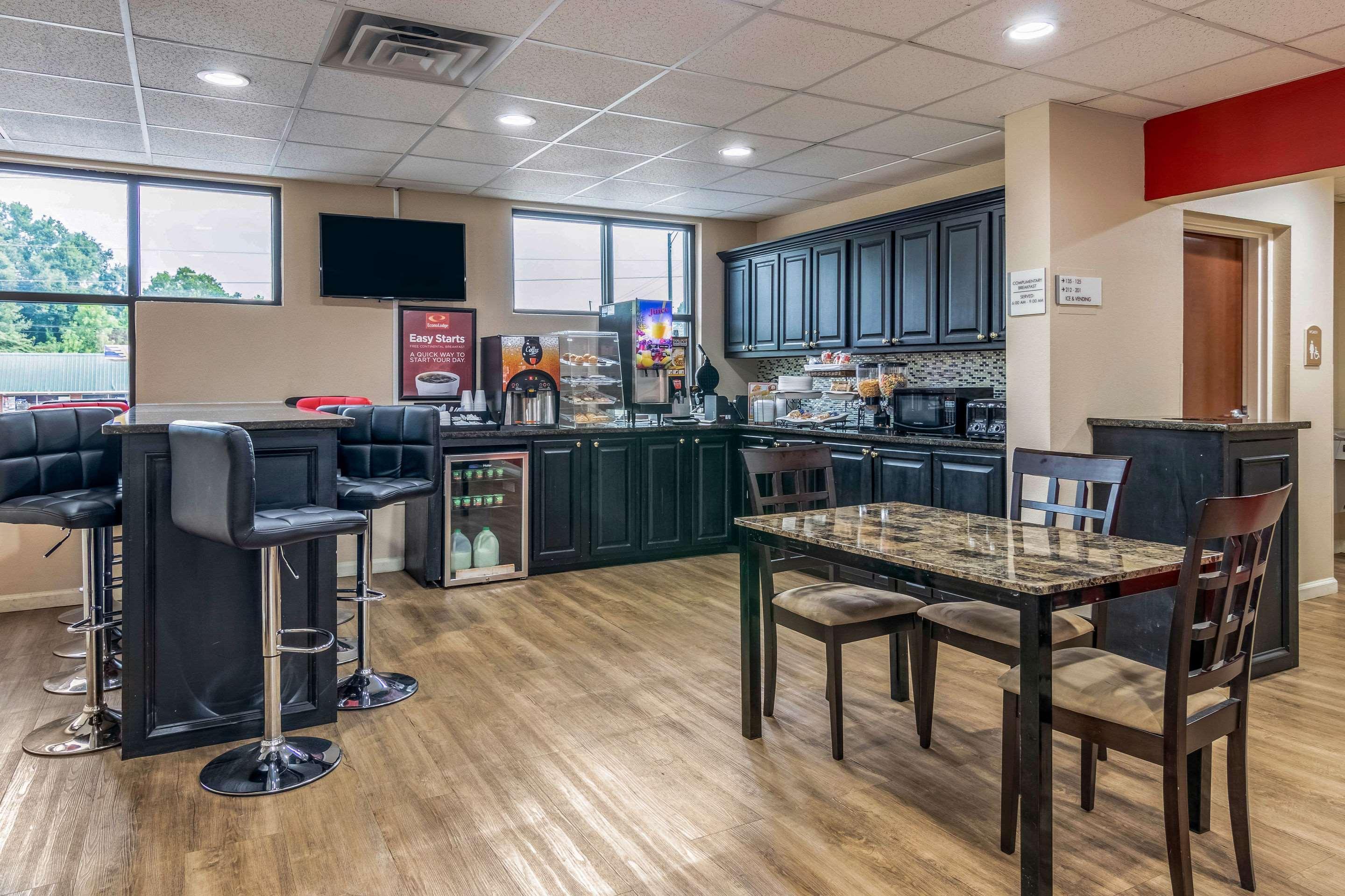 Americas Best Value Inn Opelika Εξωτερικό φωτογραφία