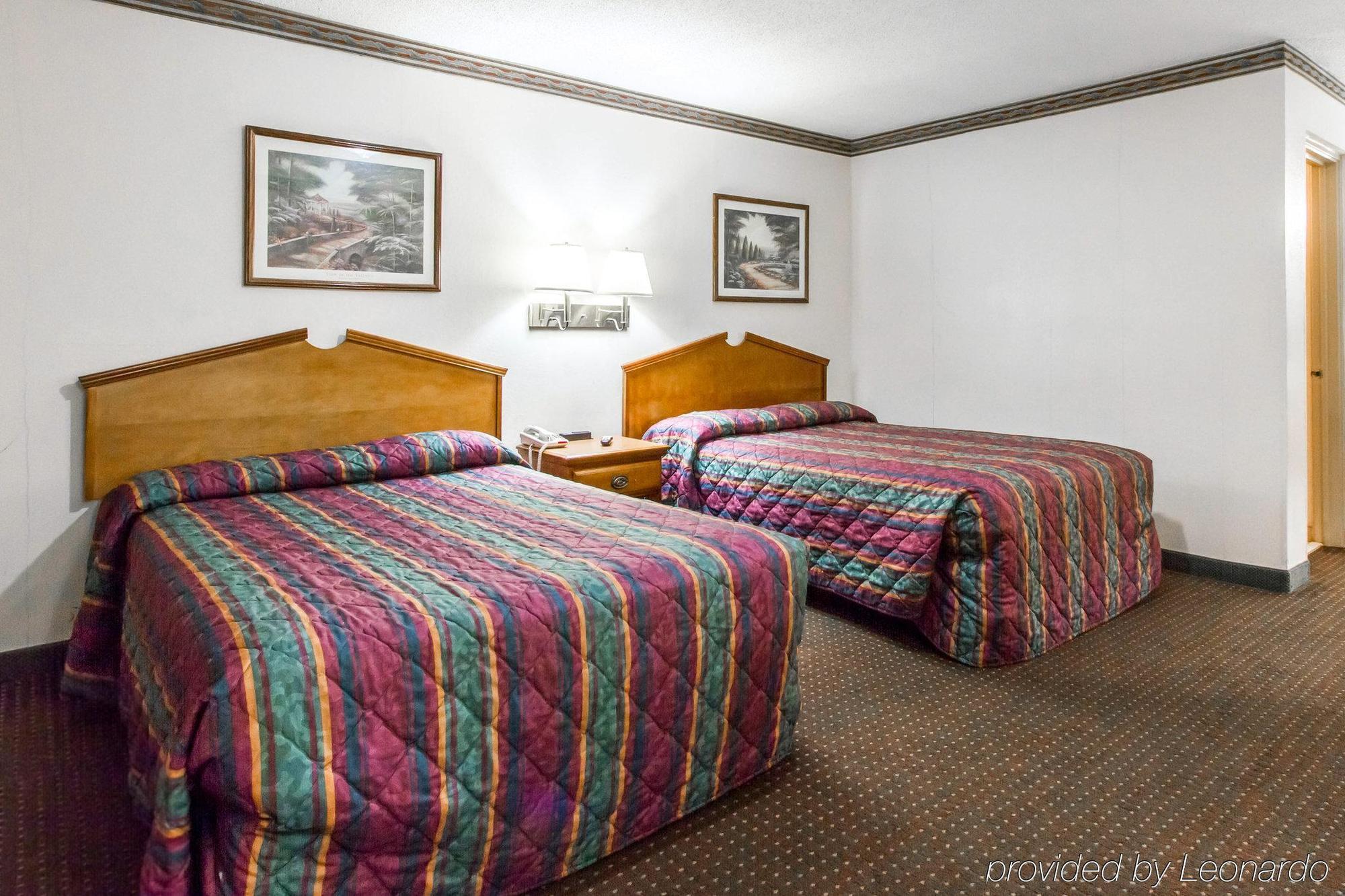 Americas Best Value Inn Opelika Εξωτερικό φωτογραφία